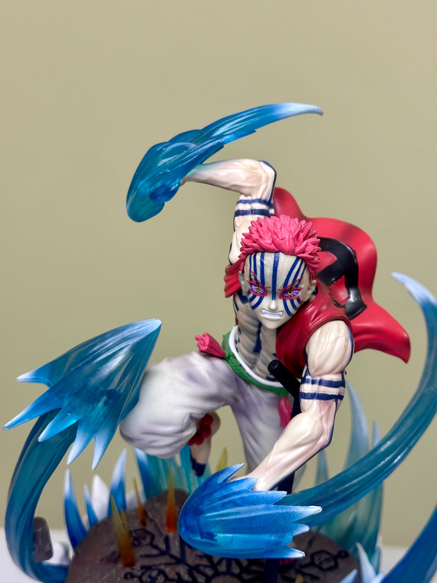 Akaza Upper Moon 3 Action Figure With Light